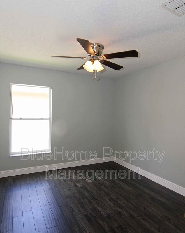 Building Photo - 2114 Ruche Ct
