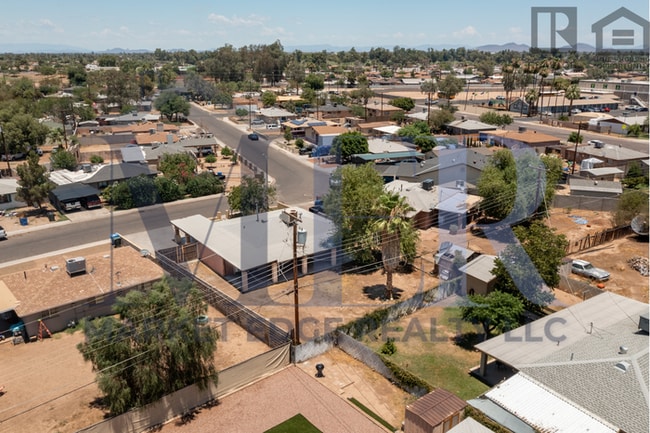 Building Photo - 3Bed/1Bath Home at 67th Ave/Indian School!...
