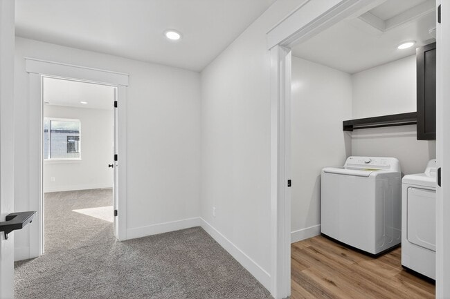 Building Photo - BRAND NEW 3 BED 2.5 BATH TOWNHOMES WITH 2 CAR GARAGE