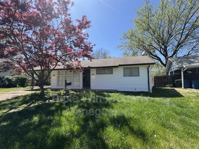 Primary Photo - 7101 Brackleigh Dr