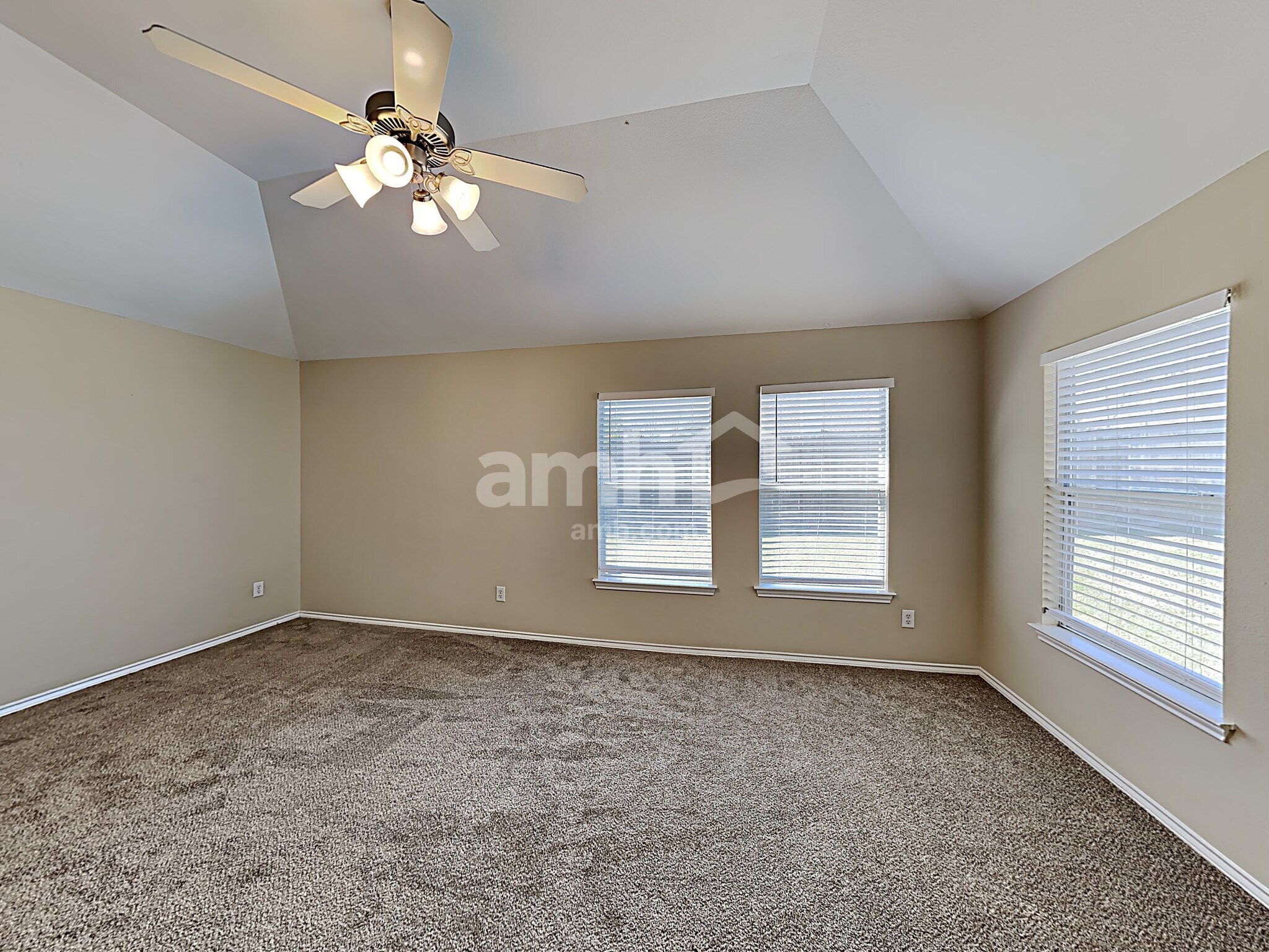Building Photo - 16219 Lavender Creek Ct