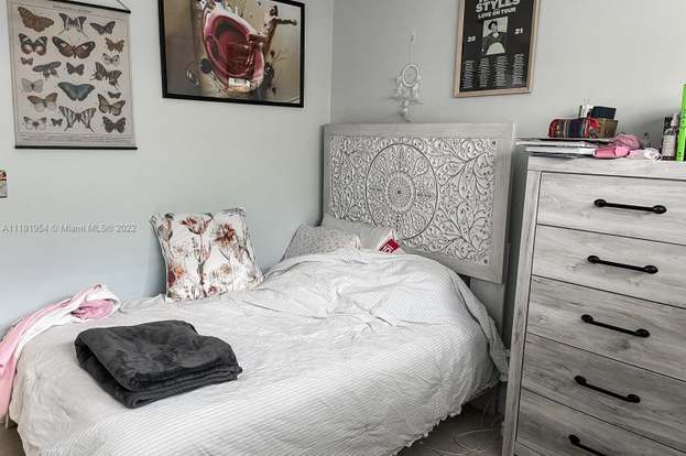 Building Photo - 4115 Madison St