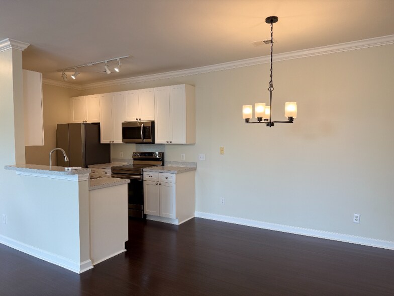 Building Photo - 1462 Wellbrooke Ln