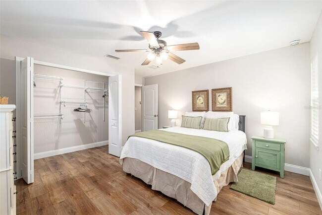 Building Photo - 4530 SE 14th St