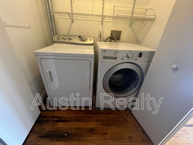 Building Photo - 1520 Washington Ave