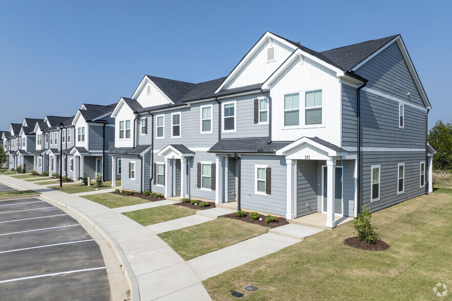 Primary Photo - West Park Townhomes