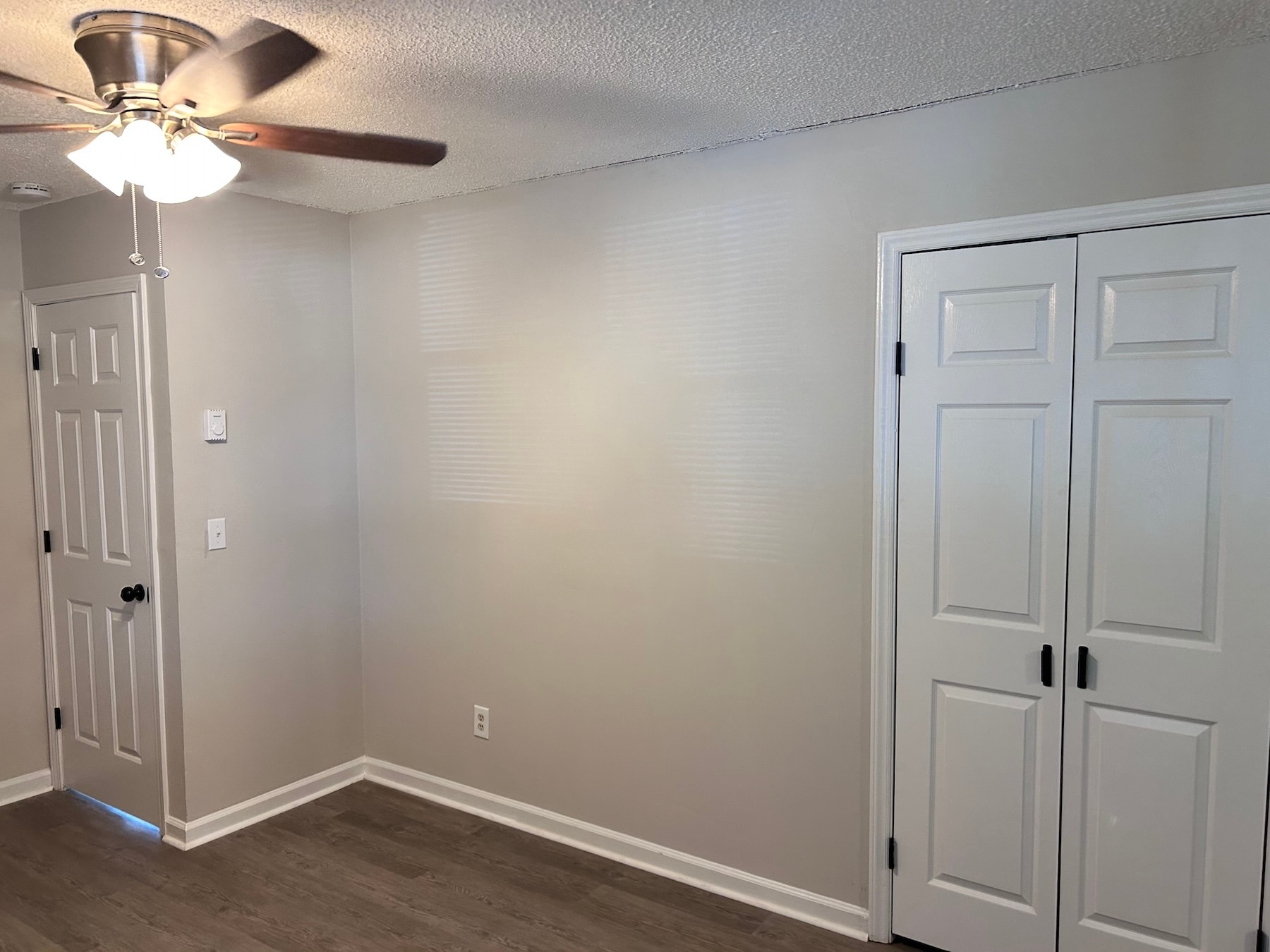 Building Photo - 2204 Delta Pl