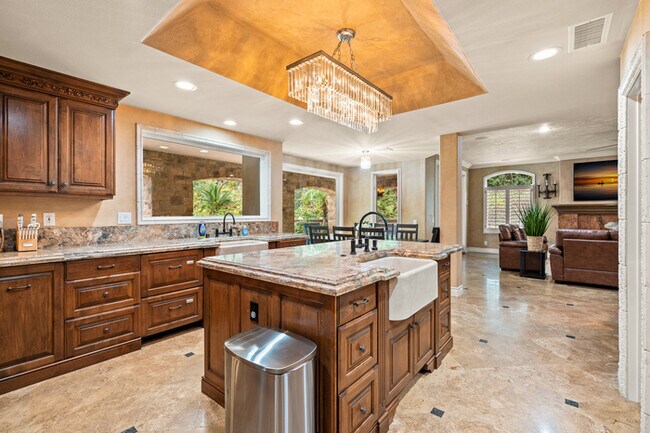 Building Photo - Elegant 5BR Furnished Estate with Pool & G...