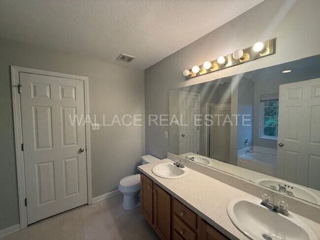 Building Photo - 8206 Gallaher Station Dr
