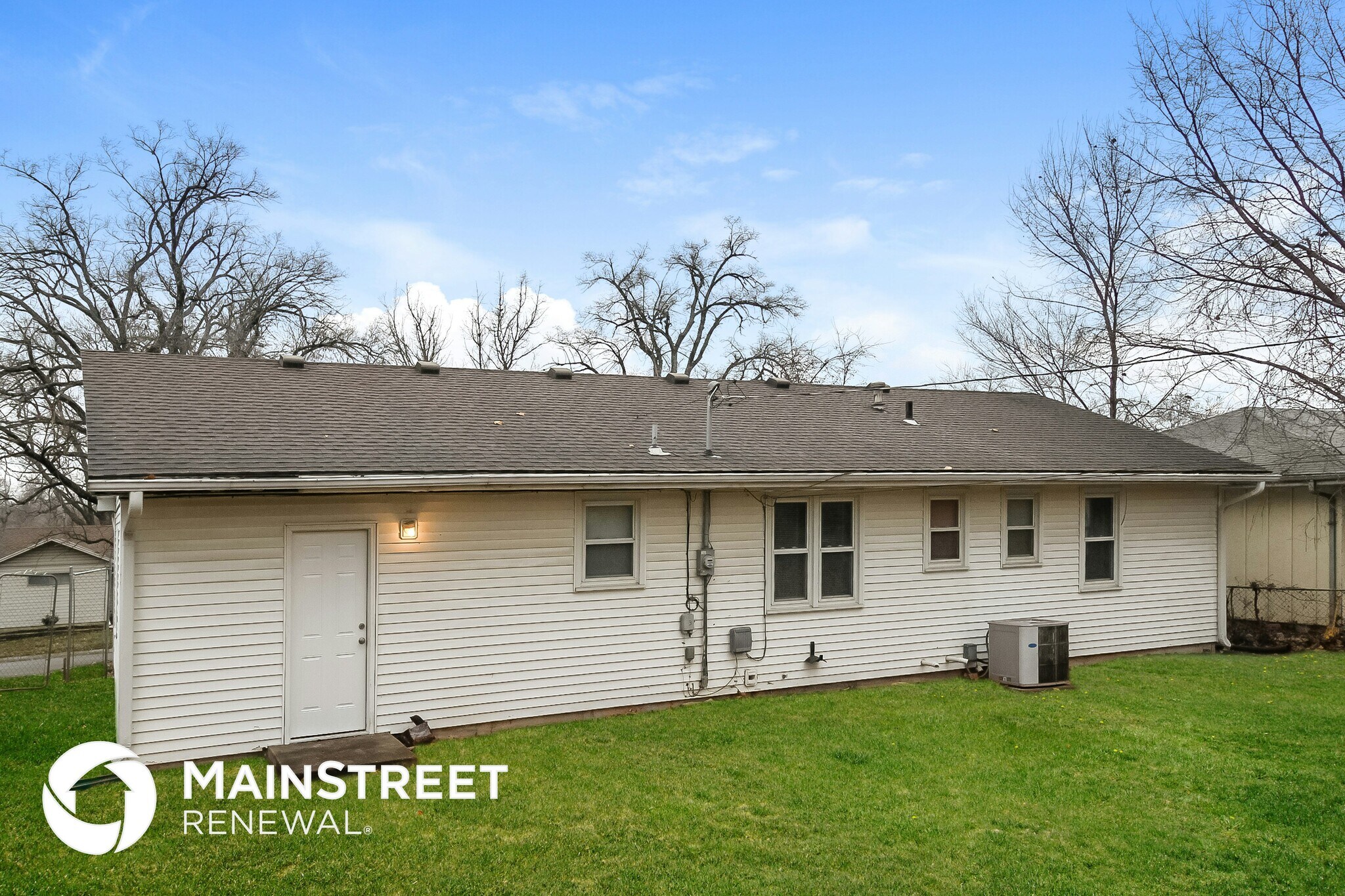 Building Photo - 8617 E 114th Terrace