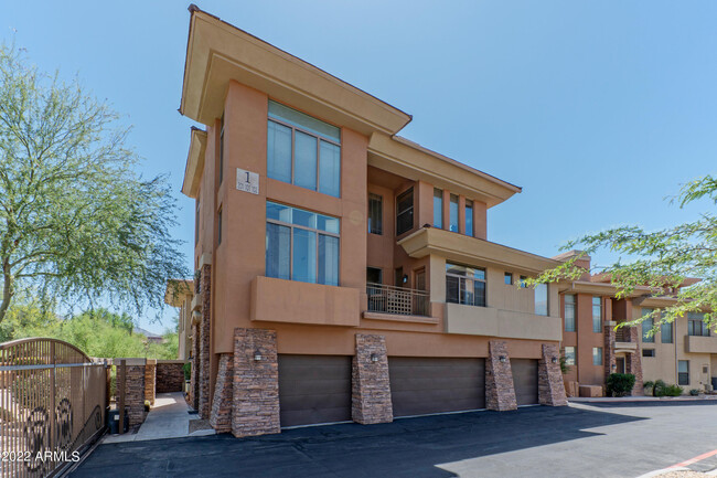 Primary Photo - 14450 N Thompson Peak Pkwy