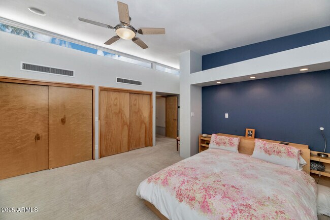 Building Photo - 3326 N 61st Pl