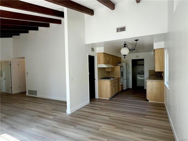 Building Photo - 16402 Halsey St