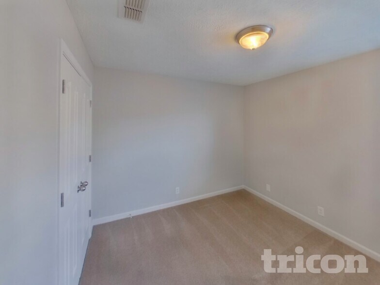 Building Photo - 3310 Perlino Dr