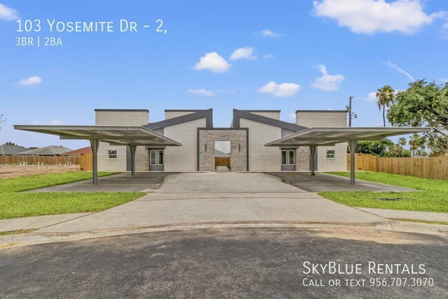 Building Photo - 103 Yosemite Dr
