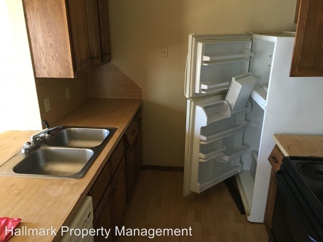 Building Photo - 2 br, 1 bath Apartment - 125 Hortense