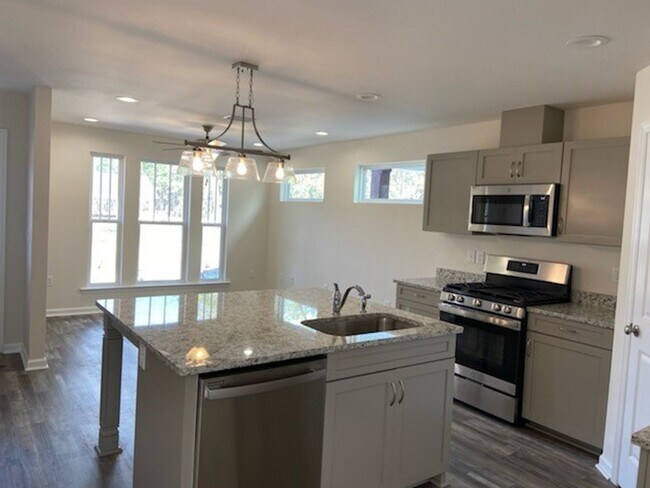 Building Photo - Canopy Modern NE 3/2.5 w/ Stainless Steel ...