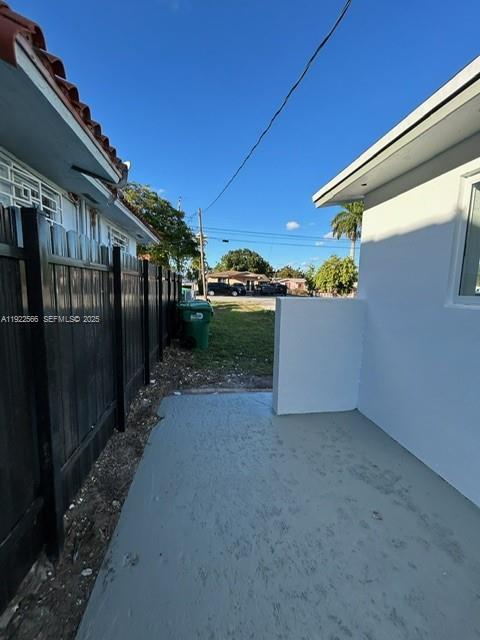 Building Photo - 7154 SW 22nd St