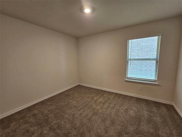 Building Photo - 903 Marigold St