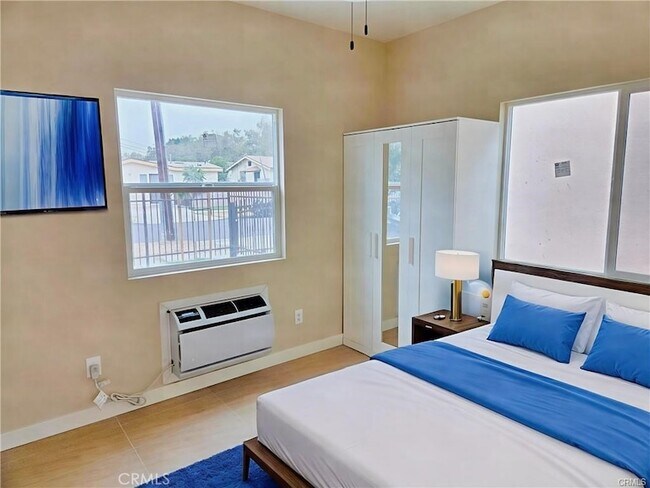 Building Photo - 6010 Kansas Ave