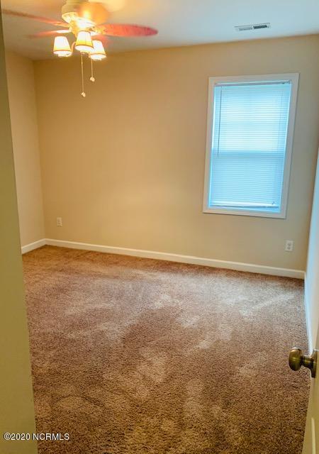 Building Photo - 419 Ridgeway Dr