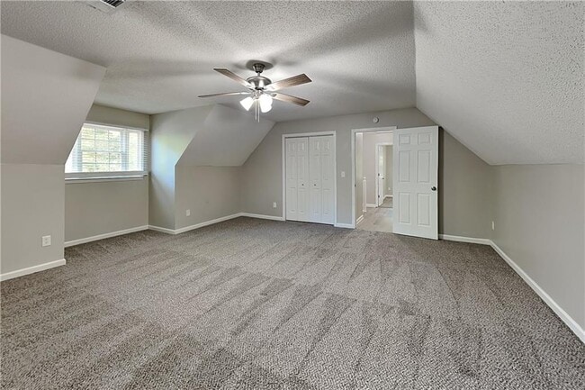 Building Photo - 339 Abbington Ln