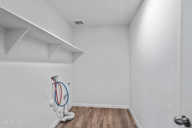 Building Photo - 2084 E Velvet Pl