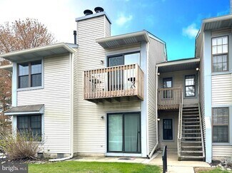Building Photo - 243 Barclay Ct