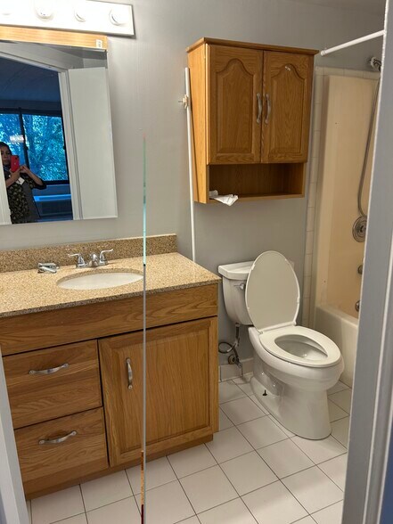 Bathroom #1 - 115 Polifly Rd