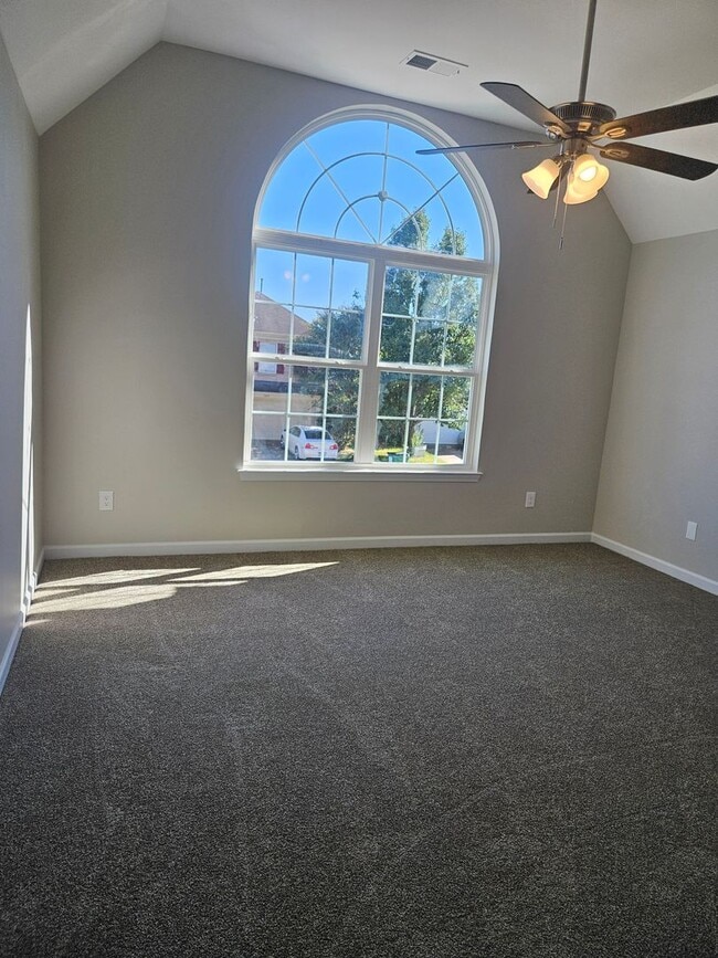 Building Photo - COMING SOON- MUST HAVE GOOD CREDIT!