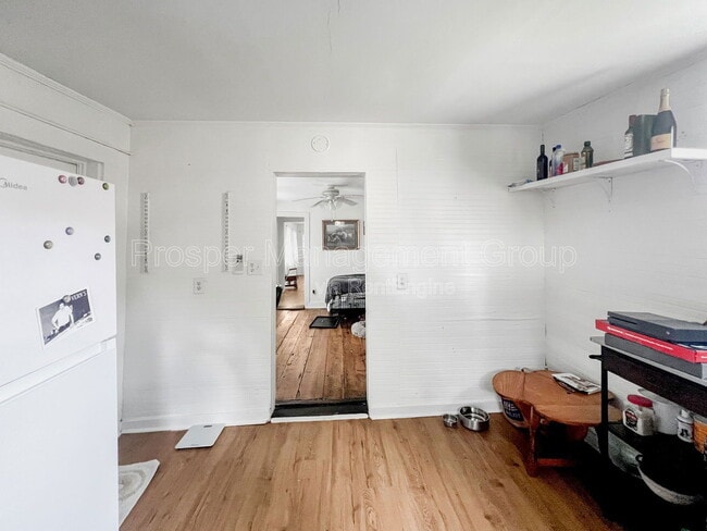 Building Photo - 46 Ashe St
