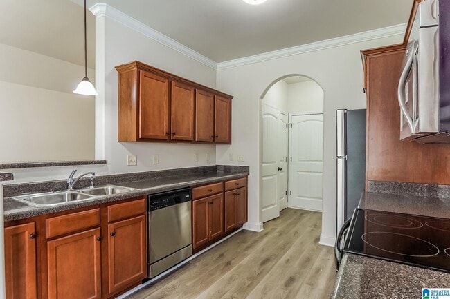 Building Photo - 108 Lorrin Ln