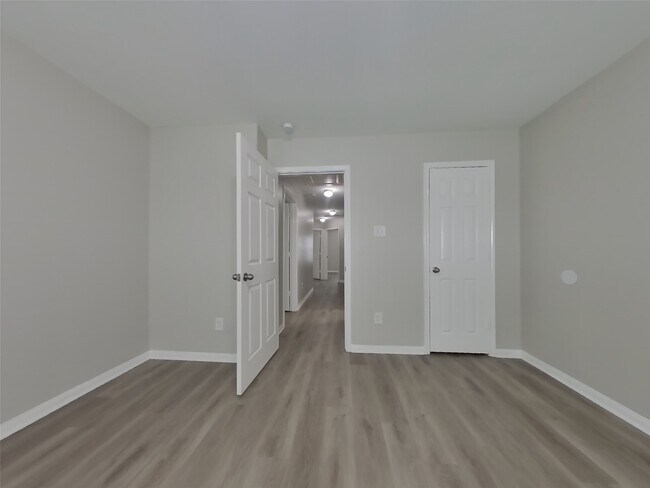 Building Photo - 21407 Jamals Way