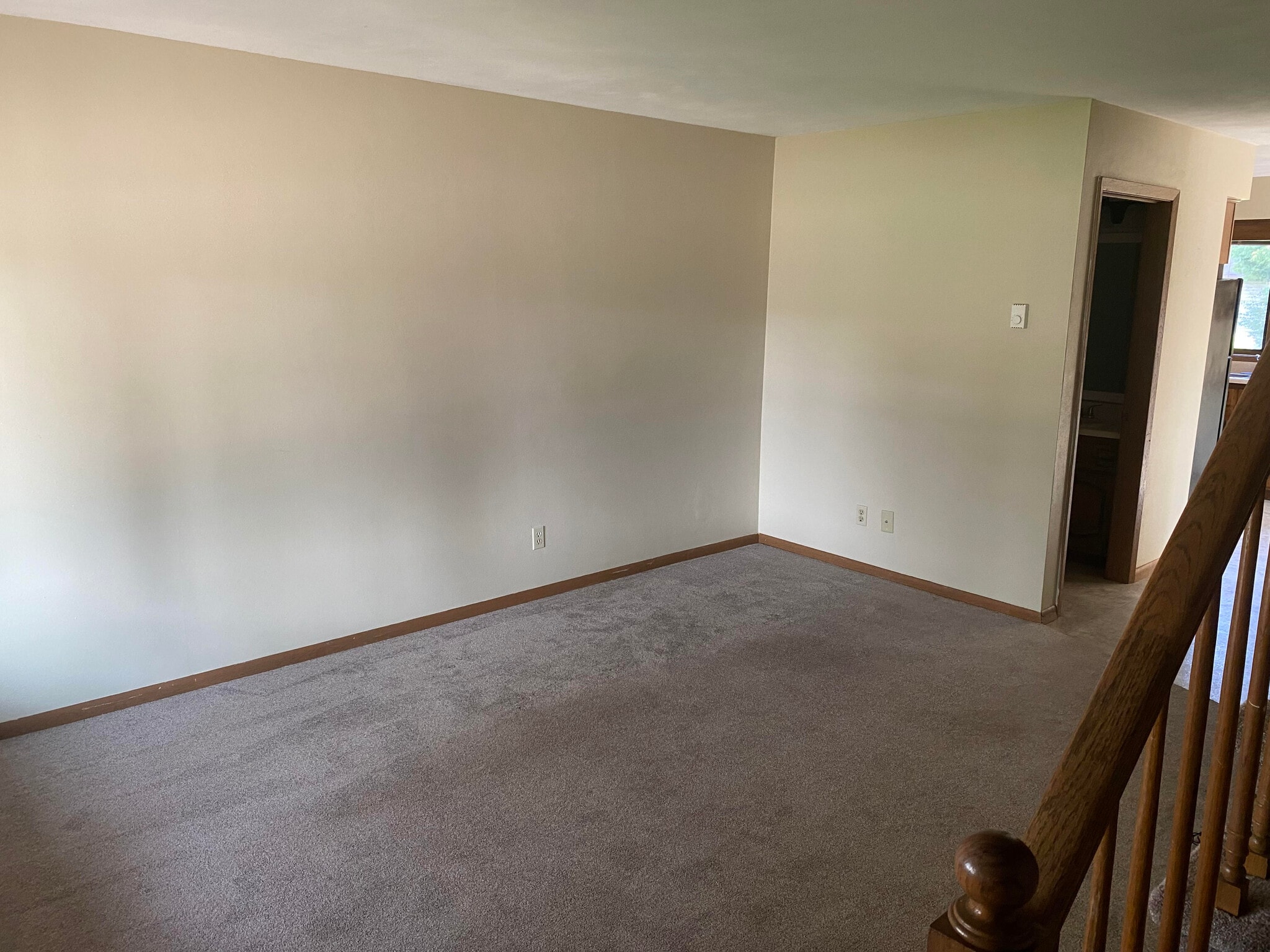 Building Photo - 686 Trailsway Ln