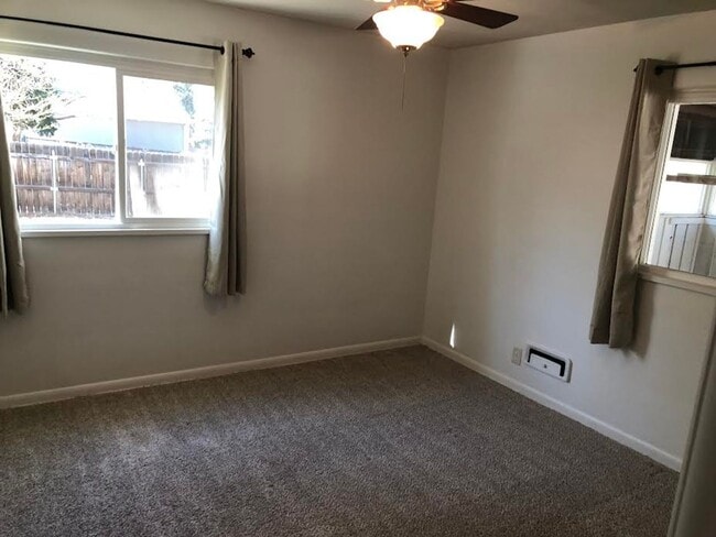 Building Photo - Charming 4 Bd, 2 Ba, Ranch Home in D-12 School District, close to Downtown, Trails and Ft. Carson