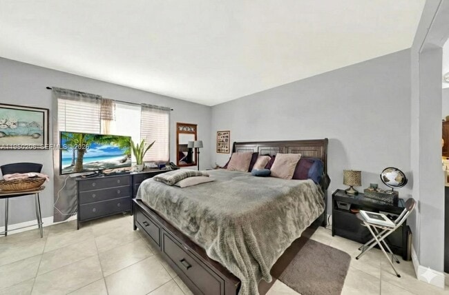 Building Photo - 10810 NW 7th St