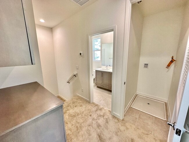 Building Photo - Brand New Townhome Overlooking Mission Valley