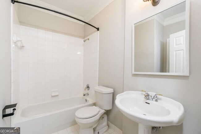 Building Photo - 6710 Timber Cove Pointe