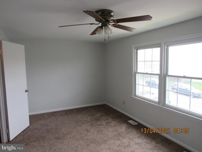 Building Photo - 9611 Heathcliff Dr