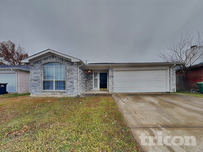 Building Photo - 720 Charles City Dr