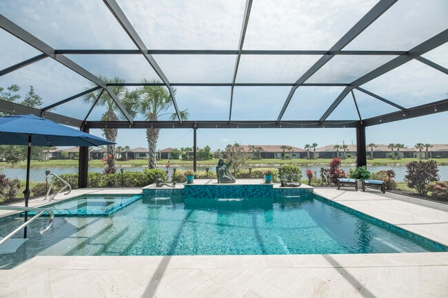 Building Photo - 13871 Miranese St