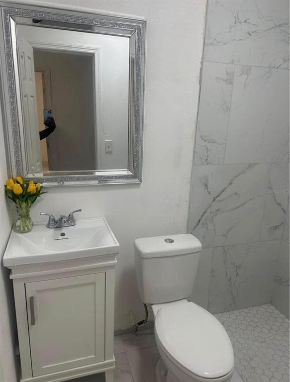 Building Photo - 820 Galsworthy Ave