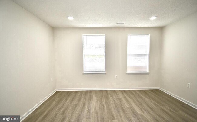 Building Photo - 12901 Churchill Ridge Cir