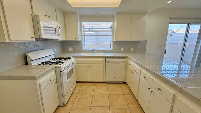 Building Photo - 4321-23 W. 166TH ST.
