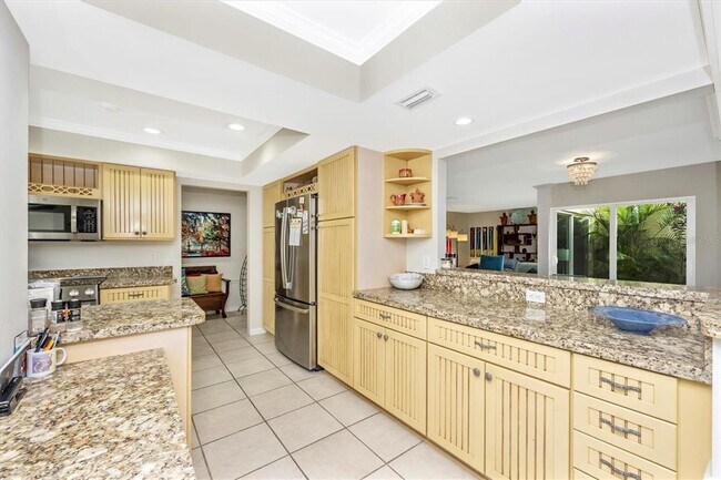 Building Photo - 3905 Glen Oaks Manor Dr