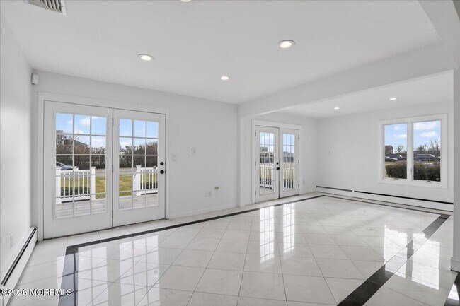 Building Photo - 8 Pullman Ave