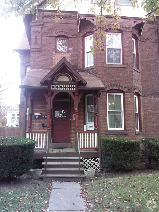 Building Photo - 30 Hungerford St