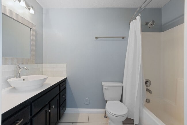 Building Photo - 4-Bed 2-Bath Hidden Gem on a Quiet Cul-de-Sac in Idaho Falls – Move-In Ready!