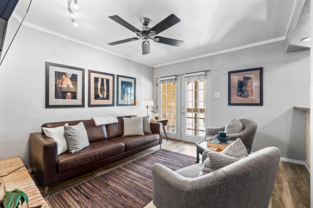 Building Photo - 5924 Birchbrook Dr