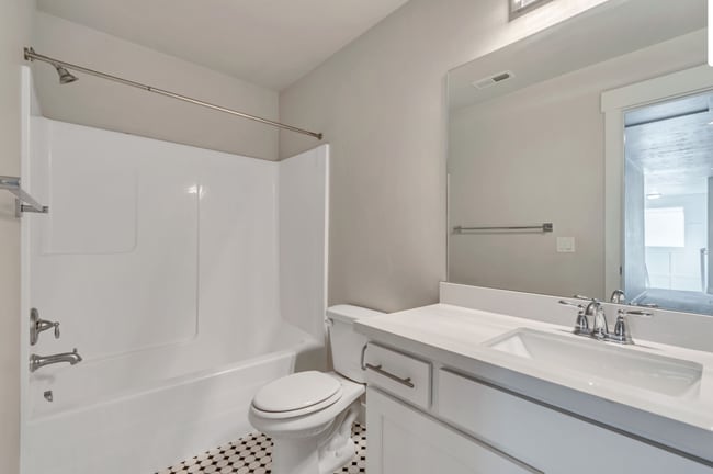 Building Photo - Spacious 6-Bedroom Home in the Heart of Vi...